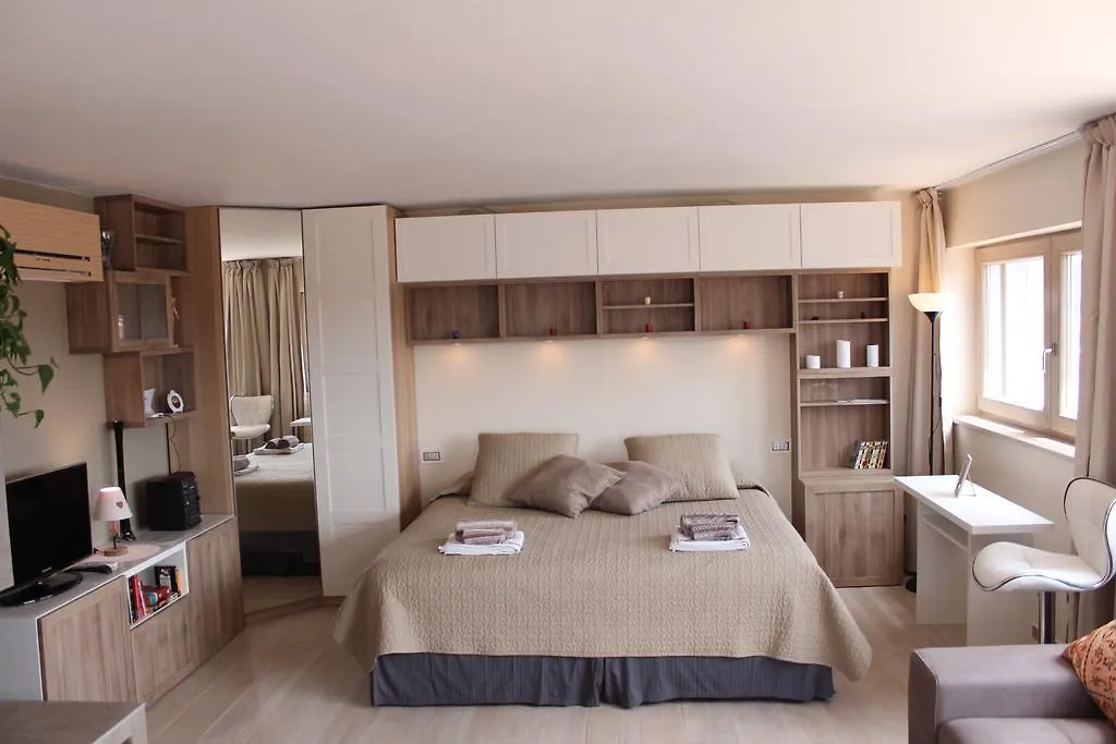 Panoramic Luxury Little Penthouse Apartment Florence